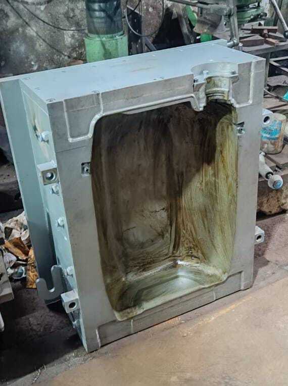 50 litre rocket can blow mould